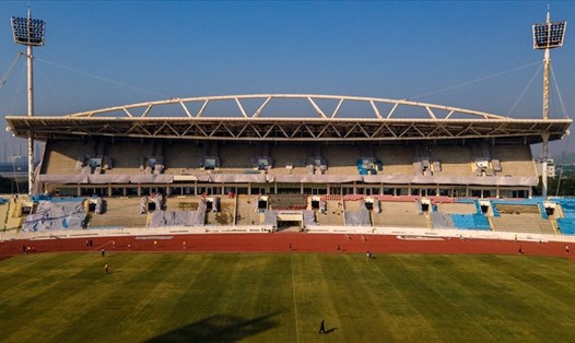Sân vận động Mỹ Đình  trong quá trình sửa chữa hồi tháng 12.2021 chuẩn bị cho SEA Games 31. Ảnh: Minh Anh
