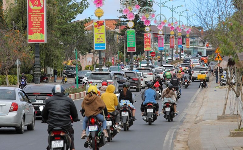 Năm mới, Đà Lạt trở mình đón du khách