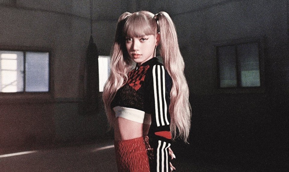 Lisa - BlackPink lập loạt thành tích với 2 ca khúc trong album đầu tay. Ảnh: Poster YG. Lisa - BlackPink lập loạt thành tích với 2 ca khúc trong album đầu tay. Ảnh: Poster YG.