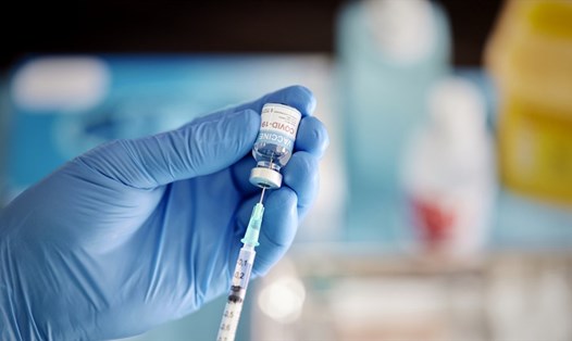 Nhóm chuyên gia WHO không đồng tình với việc tiêm vaccine tăng cường bằng các loại vaccine hiện có. Ảnh: AFP