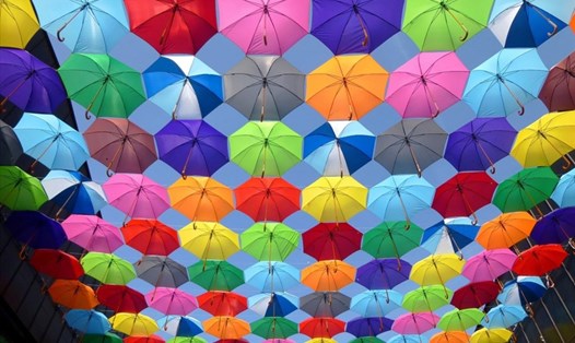 Có 4 màu sắc may mắn cho năm Nhâm Dần 2022. Ảnh: Pixabay