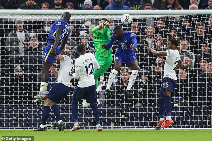Conte lên tiếng khi bị cổ động viên Tottenham chỉ trích thậm tệ Conte lên tiếng khi bị cổ động viên Tottenham chỉ trích thậm tệ
