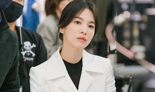 Song Hye Kyo sụt giảm danh tiếng vì diễn xuất thất bại. Ảnh: SBS.