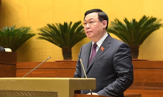 Chủ tịch Quốc hội Vương Đình Huệ phát biểu bế mạc kỳ họp bất thường lần thứ nhất. Ảnh: QH