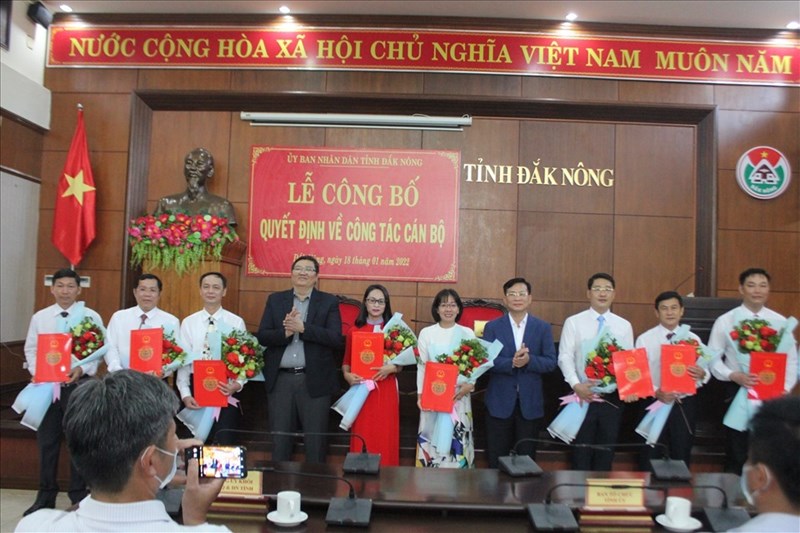 UBND tỉnh Đắk Nông bổ nhiệm 8 lãnh đạo sở, ngành