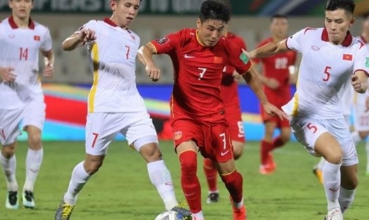 Tuyển Trung Quốc quyết tâm đánh bại tuyển Việt Nam ở trận tái đấu hôm 1.2. Ảnh: Sohu
