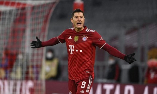 Bayern lại thua Gladbach nhưng lần này vì không được hoãn. Ảnh: AFP