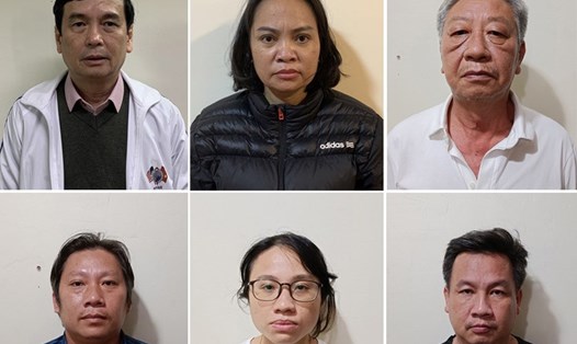 Giám đốc CDC Nghệ An - Nguyễn Văn Định và một số bị can vừa bị C03 khởi tố trong vụ án nâng giá kít xét nghiệm tại Công ty Việt Á. Ảnh: Bộ Công an