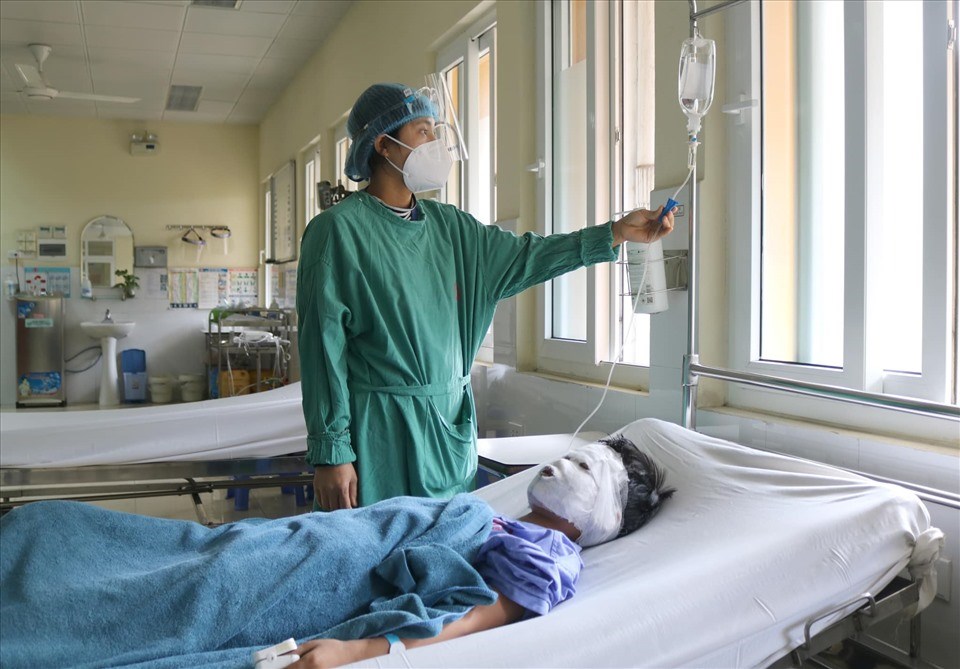 Bệnh nhân được điều trị tại bệnh viện. Ảnh: BVCC Bệnh nhân được điều trị tại bệnh viện. Ảnh: BVCC