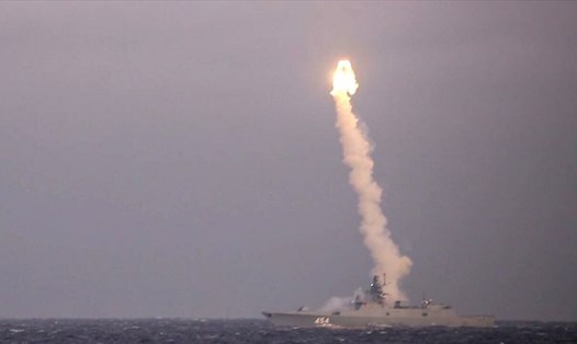 Nga thử tên lửa siêu thanh Zircon từ biển. Ảnh: Bộ Quốc phòng Nga