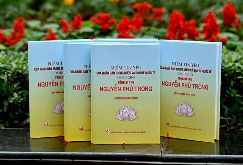 Ra mắt cuốn sách “Niềm tin yêu của nhân dân và bạn bè quốc tế dành cho Tổng Bí thư Nguyễn Phú Trọng”: Trên hết là niềm tin yêu Việt Nam