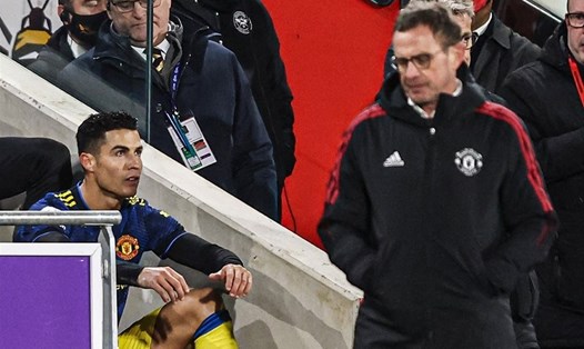 Ralf Rangnick lo ngại về vết đau của Ronaldo. Ảnh: AFP