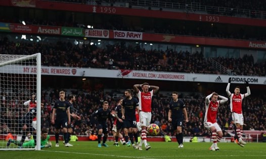 Một hình ảnh quen thuộc của Arsenal ở các trận đấu trong tháng 1.2022. Ảnh: EPL
