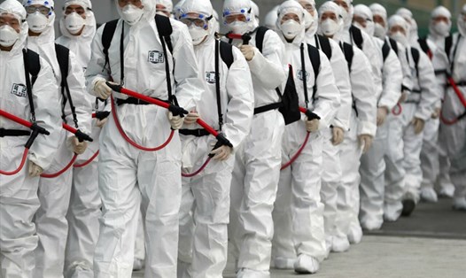 Số ca nhiễm COVID-19 mới của Hàn Quốc đang ngày càng tăng trong bối cảnh biến thể Omicron lây lan mạnh mẽ. Số ca nhiễm COVID-19 mới của Hàn Quốc đang ngày càng tăng trong bối cảnh biến thể Omicron lây lan mạnh mẽ. Ảnh: AFP