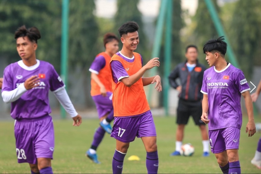 Cầu thủ U23 Việt Nam đón Tết xa nhà