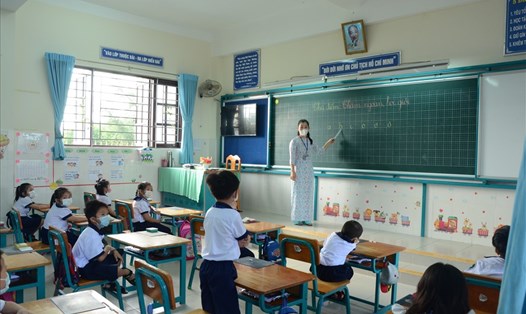 Một số vùng của TPHCM đã đón học sinh tiểu học đi học trở lại. Ảnh: Huyên Nguyễn