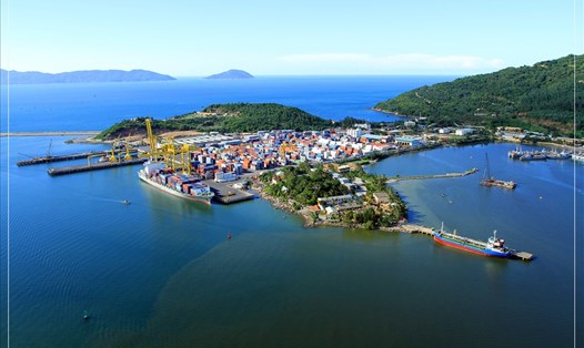 Hiện Tiên Sa là cảng container lớn nhất miền Trung. Ảnh: DXB
