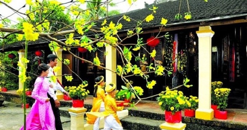 Tết Nên Làm Gì Để May Mắn 2026: 40+ Phong Tục, Kiêng Kỵ Và Mẹo Hay Theo Dân Gian Việt Nam Nguồn gốc và ý nghĩa tục xông nhà ngày mùng 1 Tết