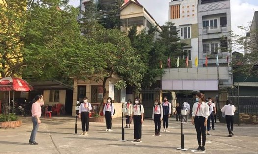 Trường học tại Hà Nội diễn tập chuẩn bị đón học sinh trở lại trường an toàn sau Tết Nguyên đán. Ảnh: Facebook Trường THCS Trần Đăng Ninh (Hà Đông, Hà Nội).