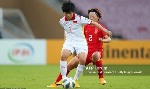 Tuyết Dung ghi bàn mở tỉ số, góp phần vào thể hiện rất tự tin của các cho tuyển thủ nữ Việt Nam. Ảnh: AFP
