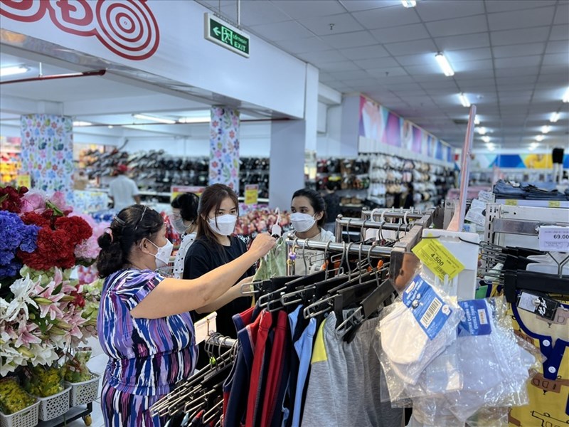 Những siêu thị nào mở cửa xuyên Tết?