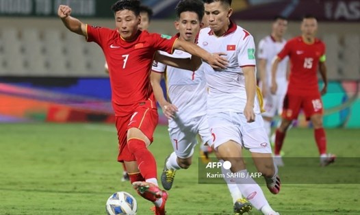 Tuyển Trung Quốc vẫn được đánh giá cao hơn tuyển Việt Nam bất chấp việc thi đấu tại sân Mỹ Đình. Ảnh: AFP