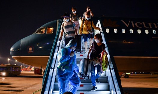 Sau 3 ngày mở bay quốc tế đón trên 1.700 khách bay nhập cảnh Việt Nam. Ảnh: VNA