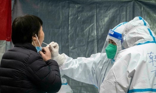 Số ca nhiễm COVID-19 mới ở thành phố Tây An, Trung Quốc đã giảm xuống mức thấp nhất trong nhiều tuần nhờ nỗ lực phòng dịch chặt chẽ của chính quyền nước này. Ảnh: AFP