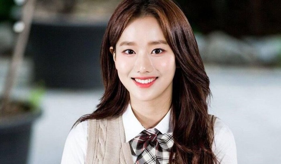 Naeun - April chấp nhận lời xin lỗi từ người từng lan truyền tin không đúng về mình. Ảnh: Cắt phim. Naeun - April chấp nhận lời xin lỗi từ người từng lan truyền tin không đúng về mình. Ảnh: Cắt phim.