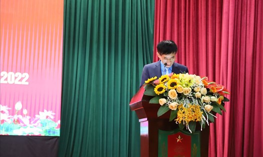 Đồng chí Trần Văn Thuật - Phó Chủ tịch Tổng LĐLĐ Việt Nam phát biểu tại hội nghị. Ảnh: Lương Hạnh.