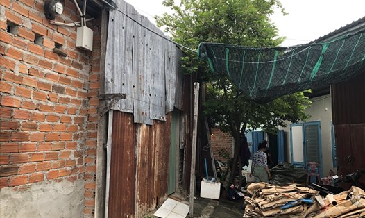 Một khu nhà trọ xuống cấp của người lao động ở Khánh Hoà. 
Ảnh: Phương Linh