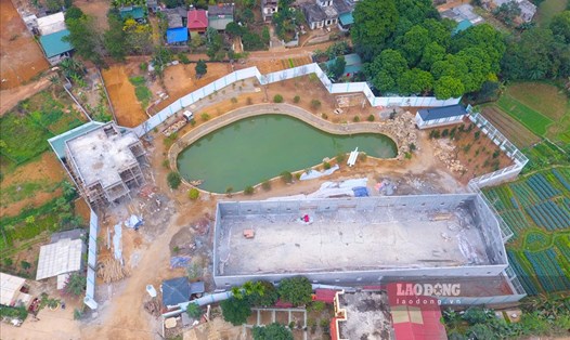 Toàn cảnh khu vực nhà máy sản xuất nước xây dựng không phép tại huyện Kim Bôi, tỉnh Hòa Bình. Ảnh: Trần Trọng