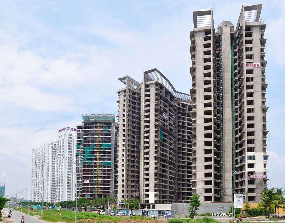 Cổ phiếu bất động sản đang tạo sóng. Ảnh: B.C