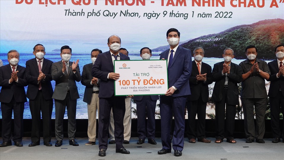 100 tỉ đồng hỗ trợ đào tạo nhân lực du lịch cho mục tiêu đưa Quy Nhơn thành điểm đến hàng đầu châu Á