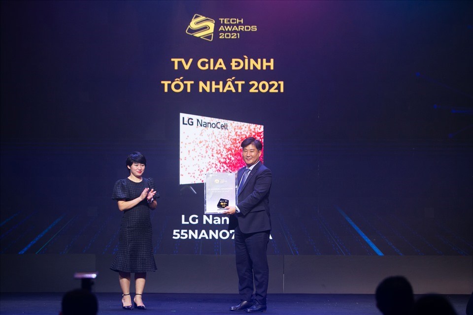 LG liên tục thắng lớn tại Tech Awards 2021