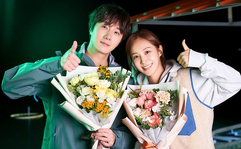 Song Joong Ki không nhận cát-xê khi đóng phim mới “Hwaran”