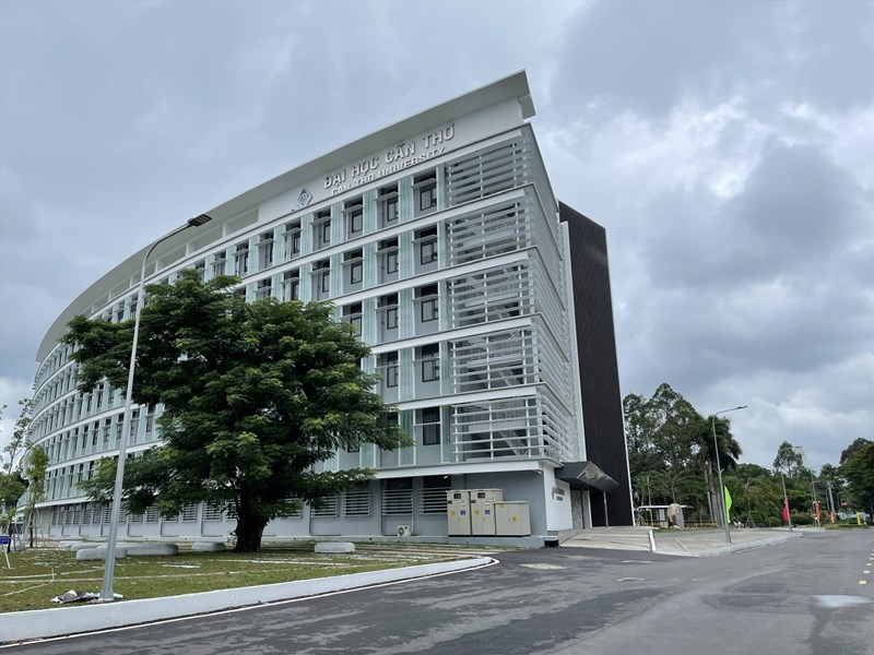 Thành lập 4 trường, 1 viện, 1 khoa thuộc Trường Đại học Cần Thơ
