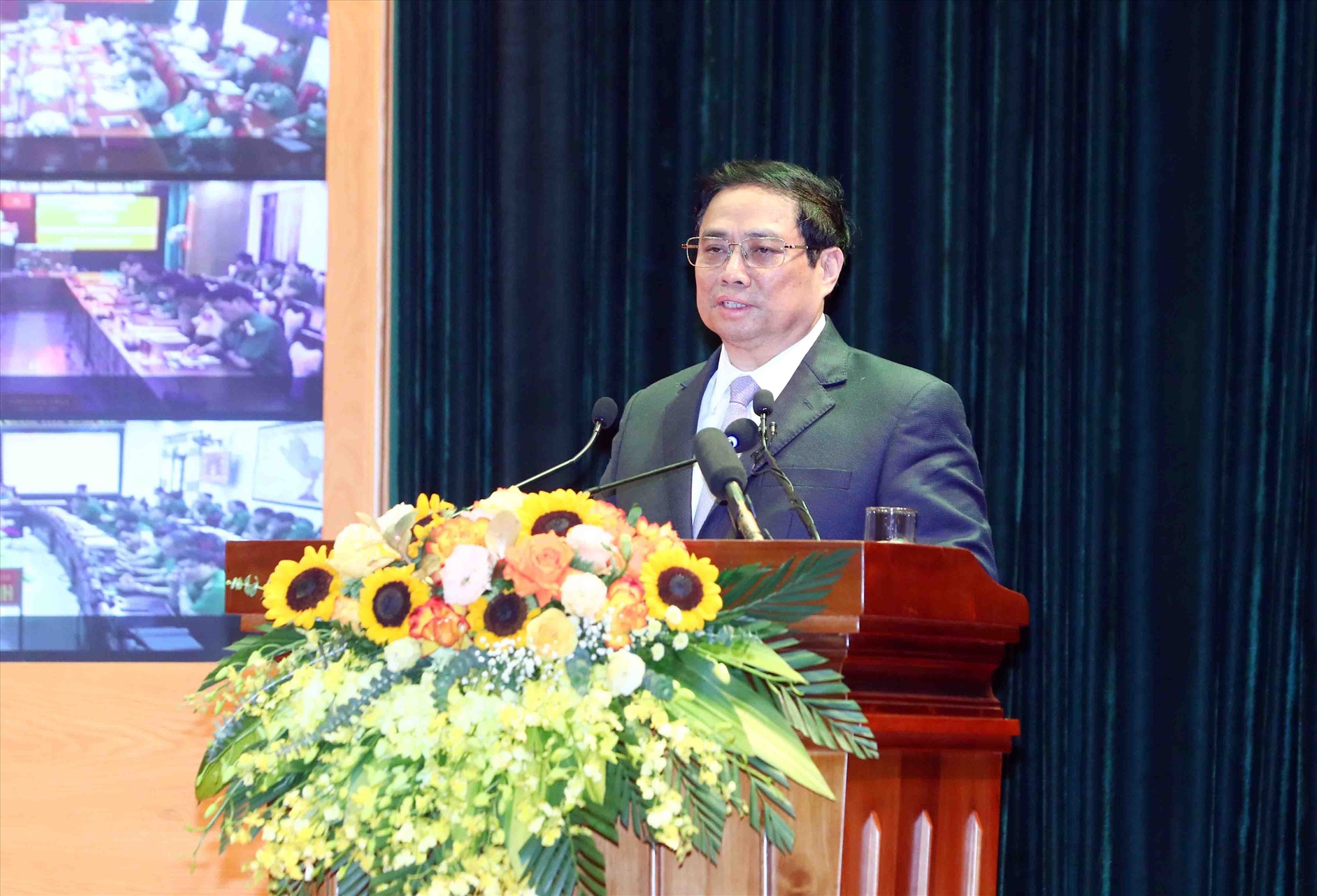 Thủ tướng Phạm Minh Chính tham dự và chỉ đạo Hội nghị Chuyển đổi số trong Công an nhân dân lần thứ nhất, năm 2022 và công bố Ngày Chuyển đổi số ngành Công an. Ảnh: V.D