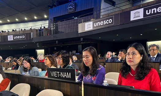 Khoá họp lần thứ 215 của Hội đồng Chấp hành UNESCO diễn ra từ ngày 5-19.10.2022 tại Paris. Ảnh: Thanh Hà
