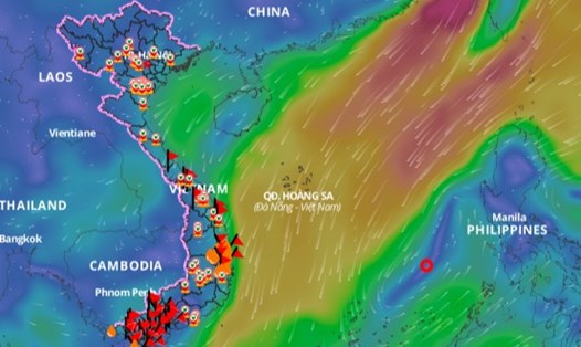 Vùng áp thấp đang mạnh lên trên Biển Đông. Ảnh: VNDMS.
