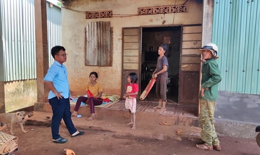 Nhiều nạn nhân ở xã Ia O, huyện Ia Grai bị lừa đảo sang Campuchia. Ảnh TT
