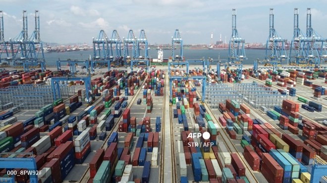 Nhiều quốc gia Châu Á có nguy cơ kiệt quệ tài chính