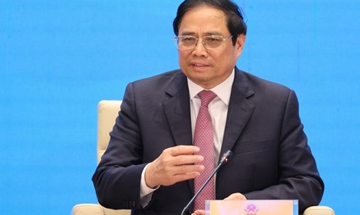 Thủ tướng phát biểu tại hội nghị đối thoại với phụ nữ Việt Nam. Ảnh: Nhật Bắc