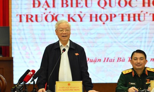 Tổng Bí thư Nguyễn Phú Trọng phát biểu tại buổi tiếp xúc cử tri. Ảnh Đăng Khoa