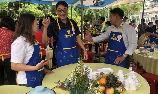 Liên đoàn Lao động thành phố Long Khánh, tỉnh Đồng Nai vừa tổ chức Hội thi nấu ăn với chủ đề "Gắn kết - Yêu thương - Chia sẻ". Ảnh: LĐLĐ TP Long Khánh