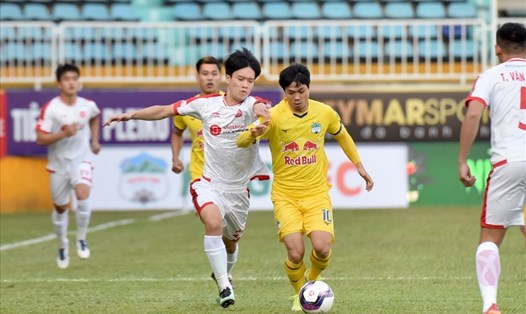 Hoàng Anh Gia Lai làm khách trước Viettel ở vòng 20 V.League 2022. Ảnh: Minh Hiếu