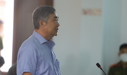 Cựu Phó Chủ tịch tỉnh Phú Yên Nguyễn Chí Hiến tại tòa.