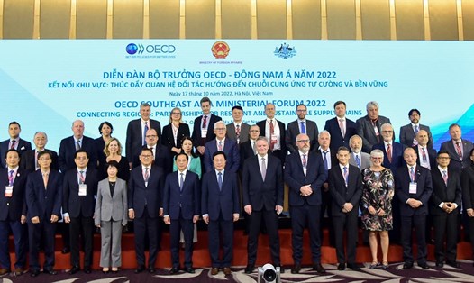 Diễn đàn Bộ trưởng OECD – Đông Nam Á năm 2022 với chủ đề “Kết nối khu vực: Thúc đẩy quan hệ đối tác hướng đến chuỗi cung ứng tự cường và bền vững”. Ảnh: Bộ Ngoại giao
