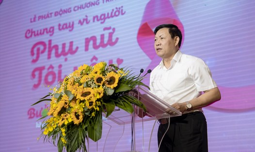 Thứ trưởng Bộ Y tế Đỗ Xuân Tuyên phát biểu tại buổi lễ.