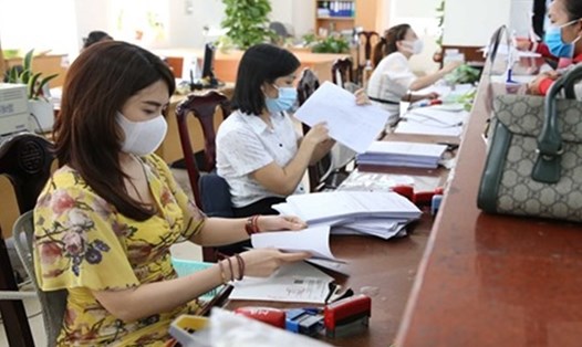 Thủ tướng Chính phủ vừa phê duyệt biên chế công chức hưởng lương từ ngân sách nhà nước. Ảnh: Hải Nguyễn